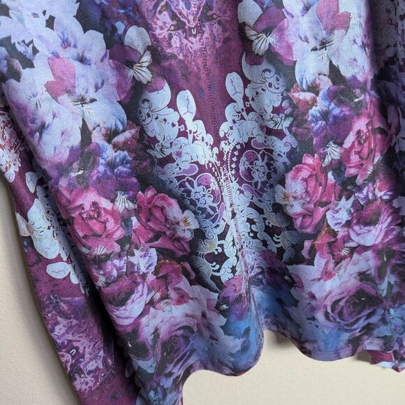 Oneworld Purple & Blue Floral Rhinestone Sublimation Floral Sweater Tunic Top 1X - Picture 7 of 7